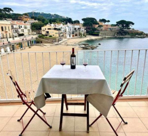 Beachfront Calella Duplex